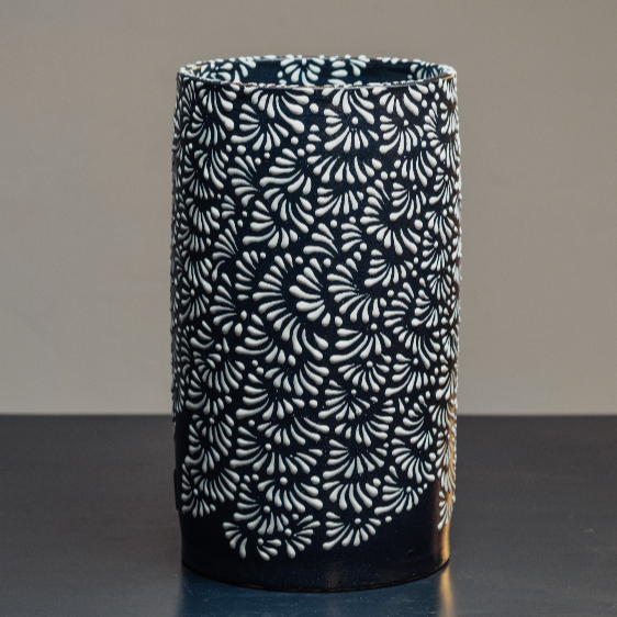 Maceta de talavera Negra - Nawuales